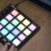 کنترلر MIDI MIDI Controller کنترلر MIDI USB میدی کنترلر حرفهای کنترلر آهنگسازی